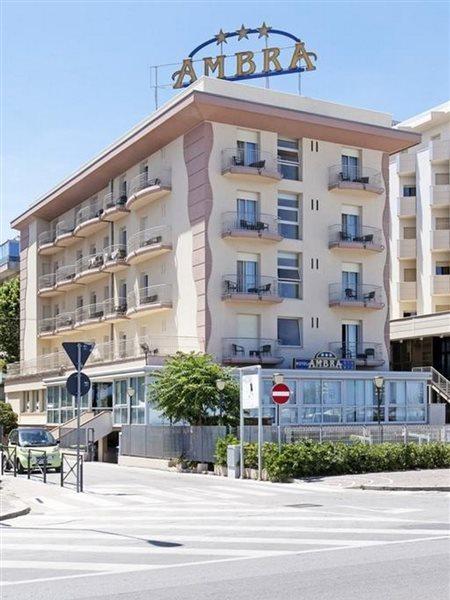 Hotel Ambra Rimini Buitenkant foto
