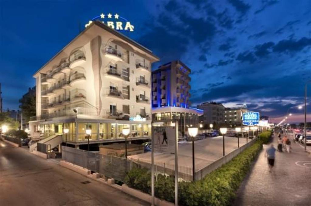Hotel Ambra Rimini Buitenkant foto